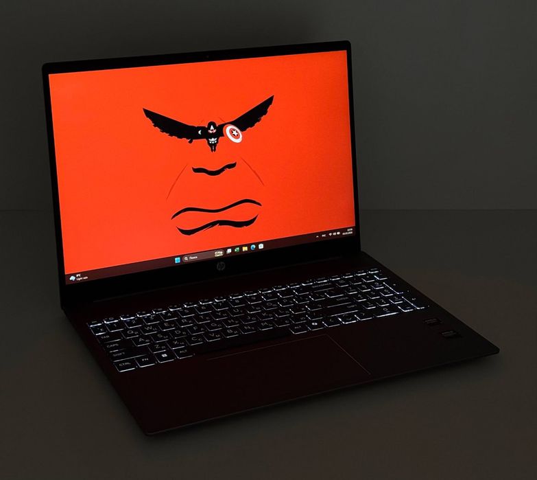 HP Pavilion — Ryzen 7 8840U / 512GB NVME M2 SSD / 8GB DDR5 6400MHz /