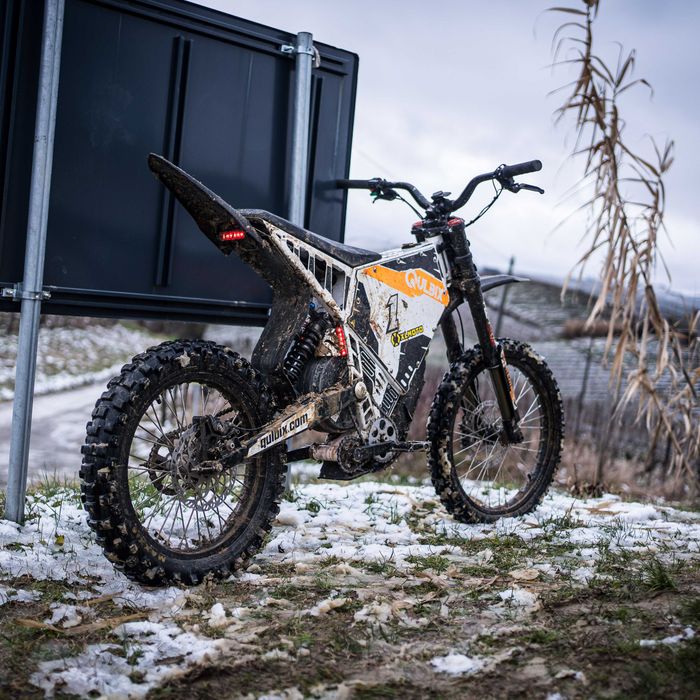 Moto - Bicicleta electrica 30.000w Qulbix / viteza 140kph - nu SurRon / Talaria / Stark Varg