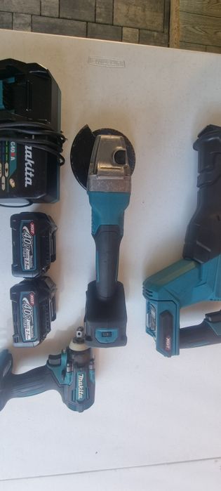 Set Makita 40V XGT Brushless