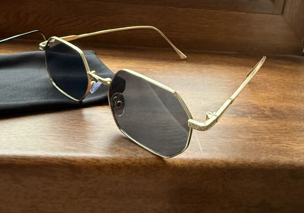 Слънчеви очила.