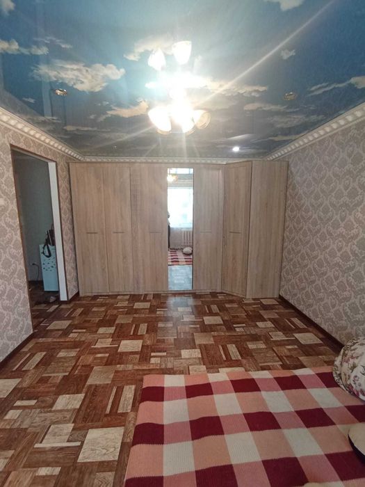 Продам 1 комн. квартиру в Уральске
