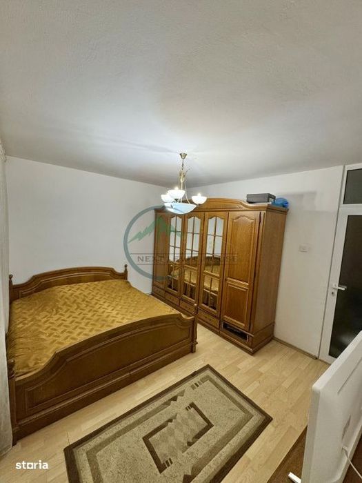 Apartament 3 camere, Judetean - intrare Racadau