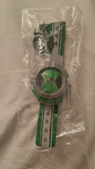 OMNITRIX Ceas proiector Ben10, jucarie interactiva, 2 carduri, 21x5.5x4cm
