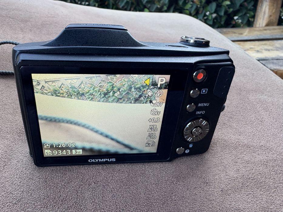 Aparat foto digital Olympus SZ-14, 14MP, Black