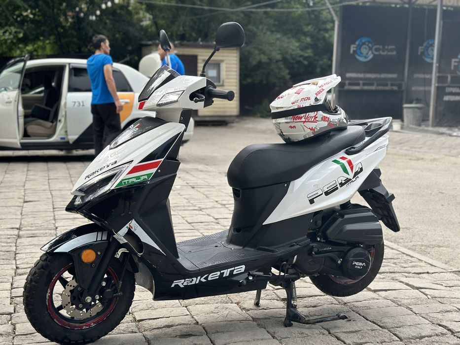 Скутер Peda raketa