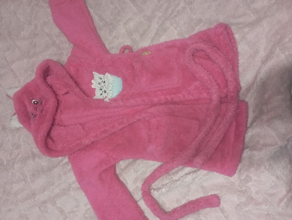 Продам детские вещи