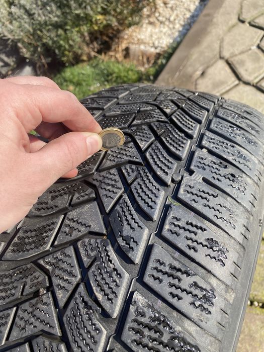 Anvelope Dunlop Wintersport 5 M+S 225/55 R16 cu jante originale Audi