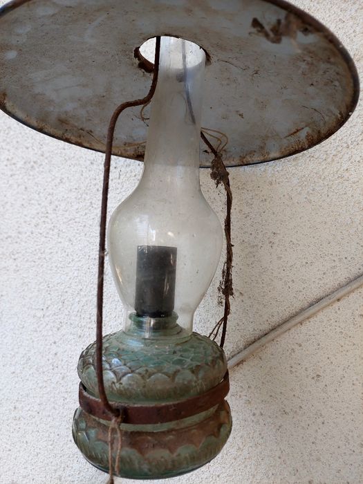 Старинна газова лампа , автентична .