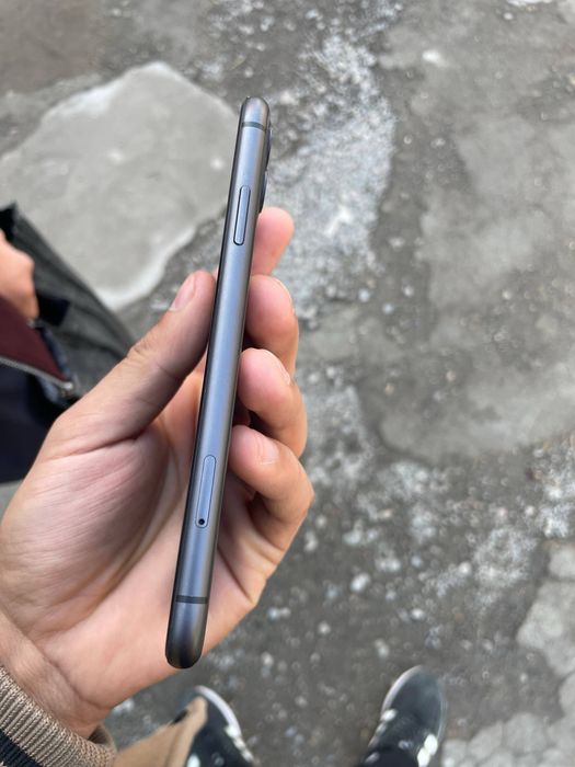 Iphone 11 pul juda zarur srocna sotiladi