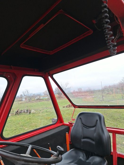 Vând tractor u 651 4×4