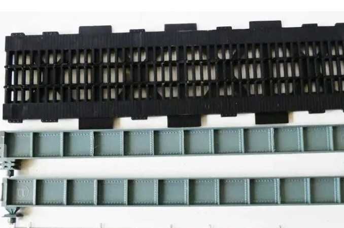 Linie, pod scara TT, 1:120, trenulet electric