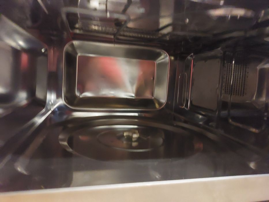 Микровълнова electriQ EIQMW1BAP Digital 40L 1000W