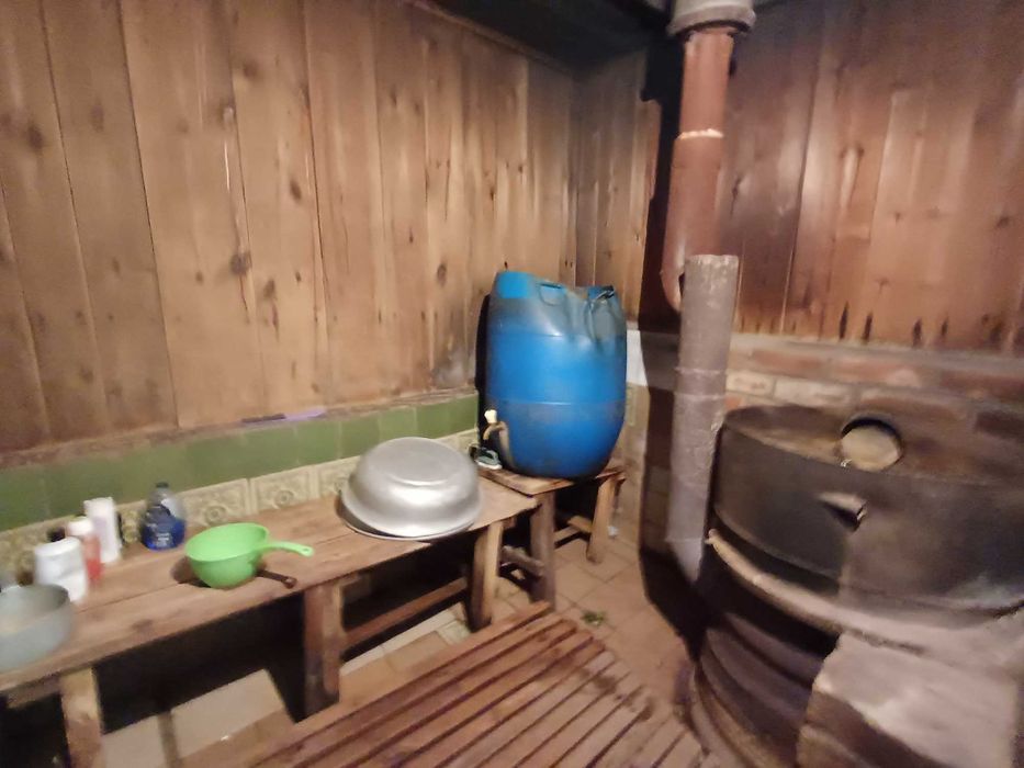 Продается уютный дом с участком в тихом районе