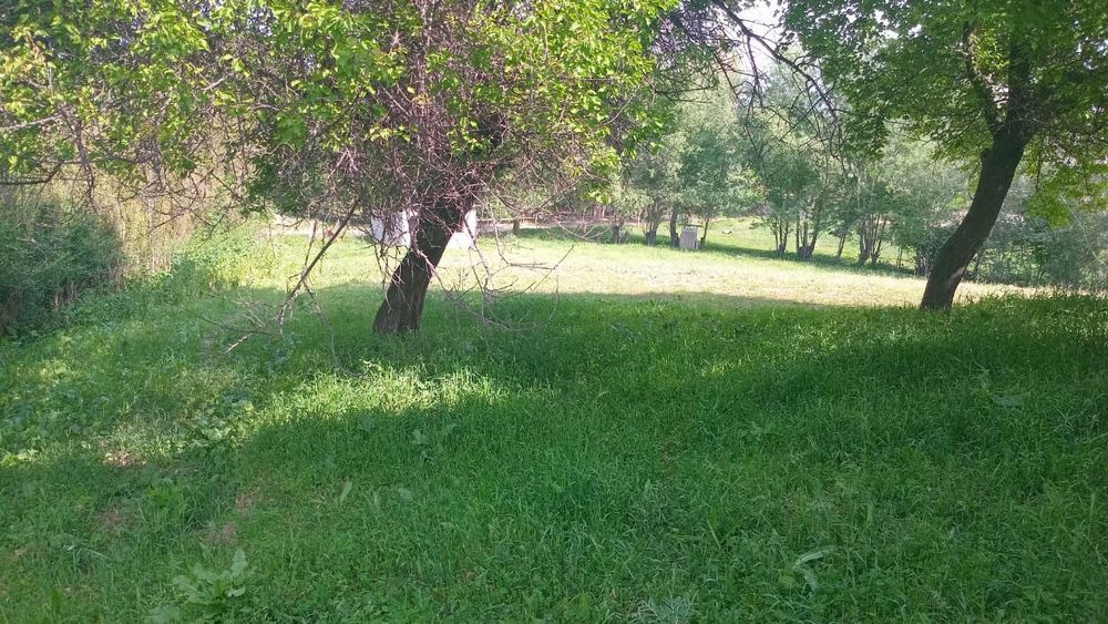 Участка сотилади