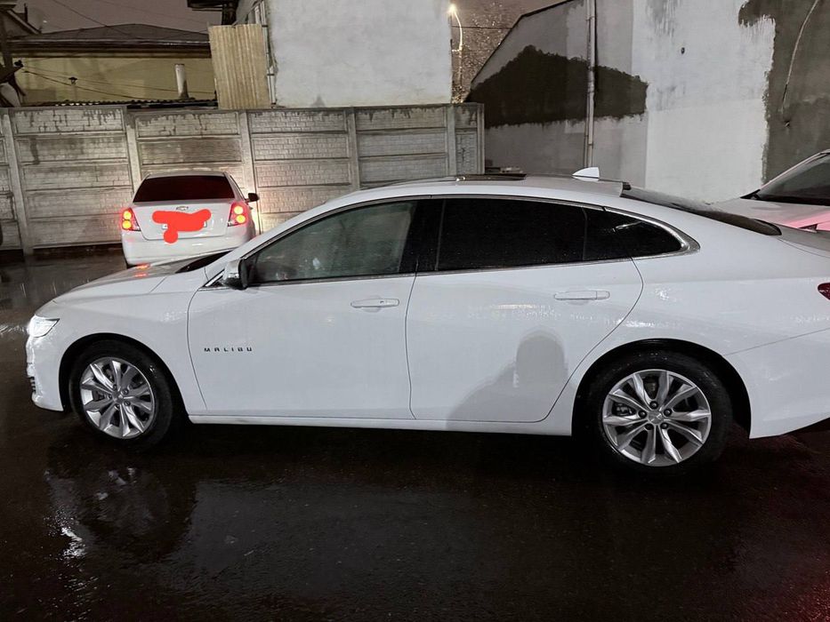 Малибу два пример