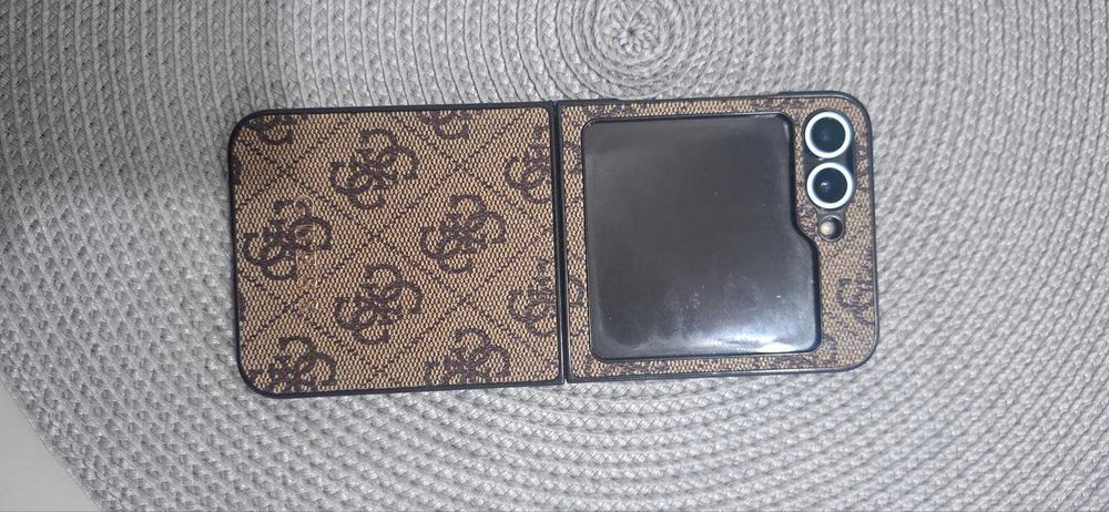 Samsung Galaxy Z Flip  6