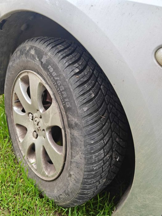 Peugeot 307 -  1,6 benzina - 2005