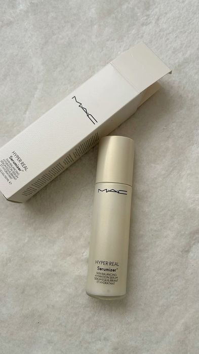 Сыворотка MAC Hyper Real Serumizer