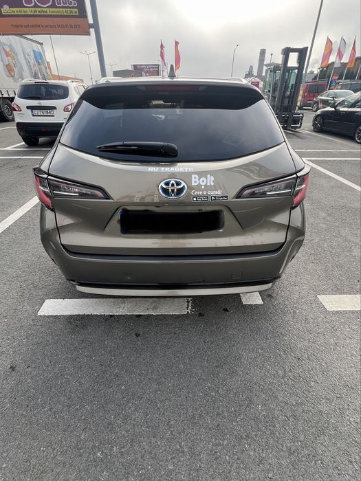 TOYOTA Corolla 2023 — imagine 2