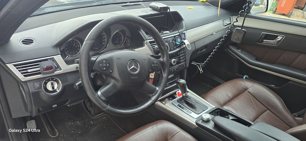 Mercedes w212 E250  Acte la Zi  AUTOMAT