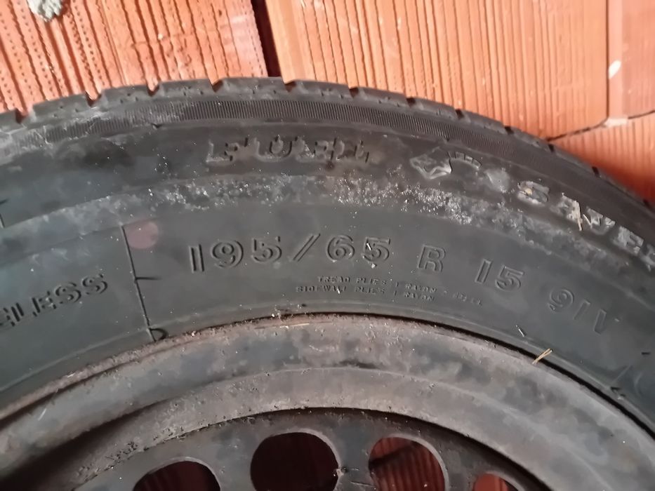 Vând roata rezerva passat B5.5