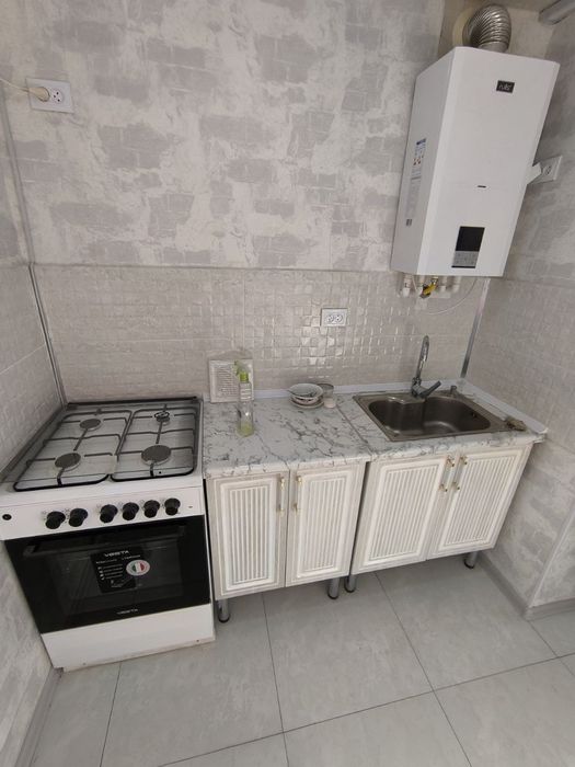 Продам 2/1/2  Евроремонт. Кирпич. Хозяин квартиры. Звоните