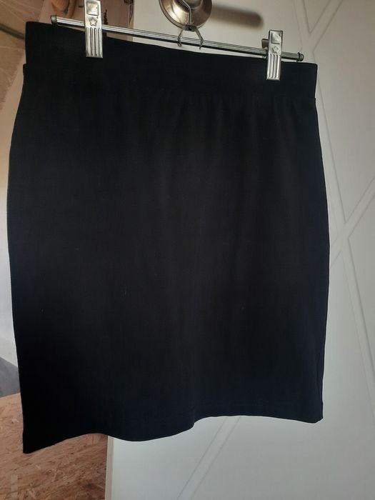 Продам юбки школьные