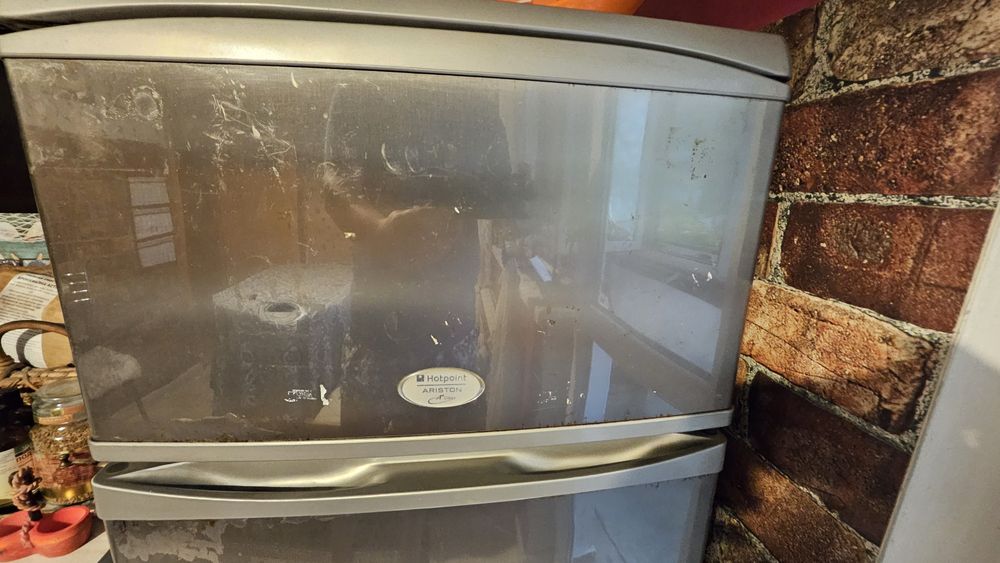 Хладилник Ariston