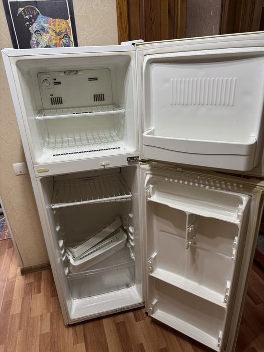 Холодильник LG мотор сгорел