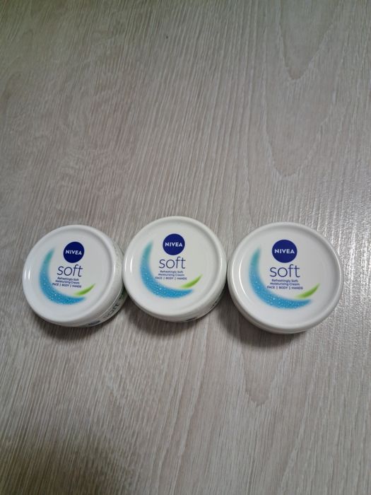 3x creme Nivea soft, fata, mâini, corp