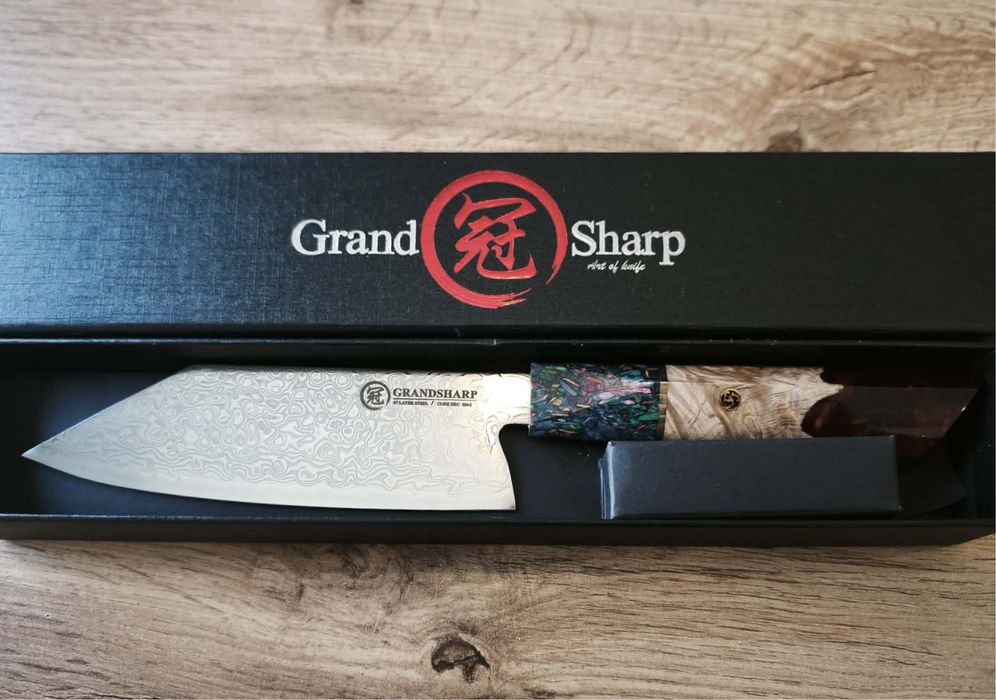 Професионален  Нож Сантоку (Santoku) - Японска дамаска стомана + Опция  Гравиране на Надпис