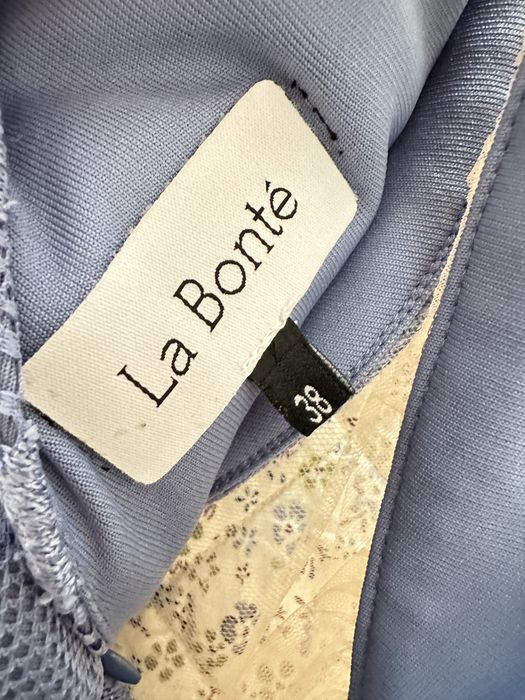 Официална рокля