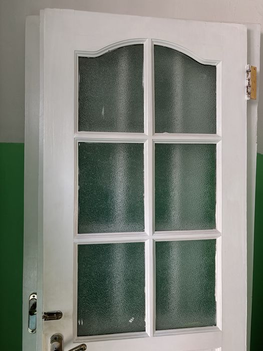 Отдам двери 3 штуки, 70, 70, 80