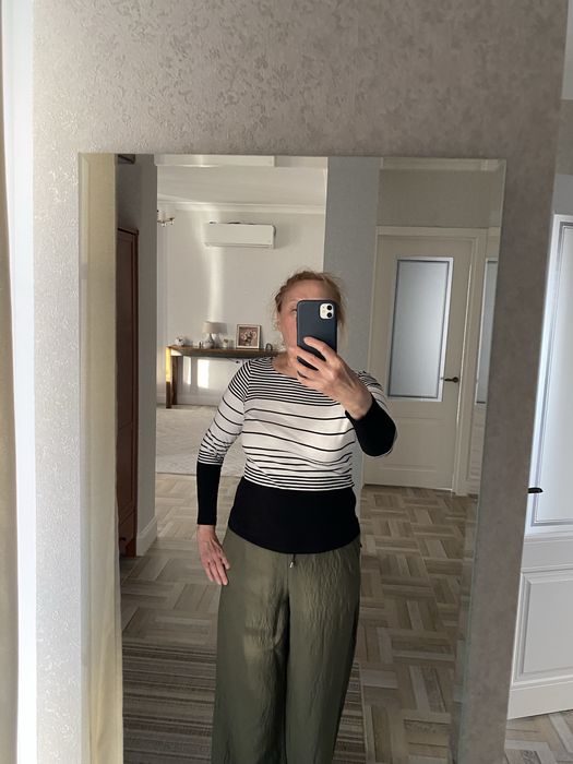 Продаю кофты разные