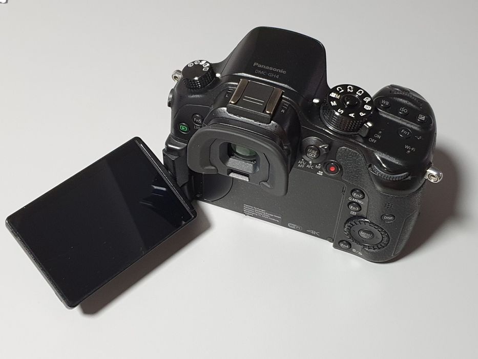Panasonic Lumix GH4 stare foarte bună