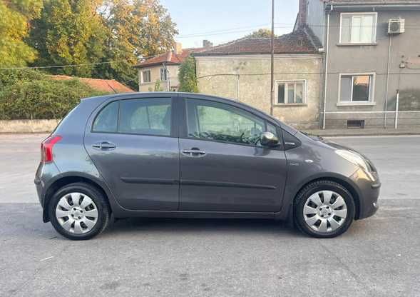 Toyota Yaris 1.4 D-4D нов внос
