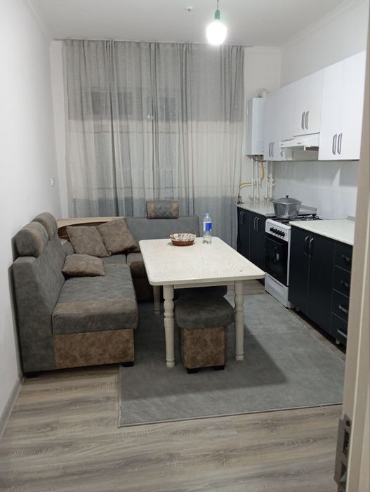 Сдается 3 ком/кв посуточно Сергели метро 3 станци