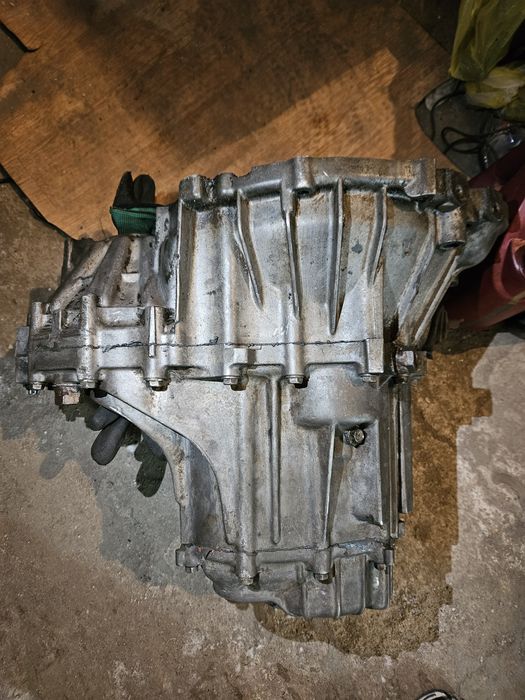 Продам мкпп карина е