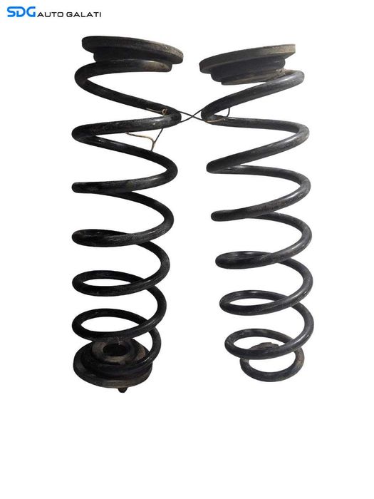 Set Arc Arcuri Spate Stanga Dreapta Volkswagen Golf 6 2008 - 2014 [P00021]