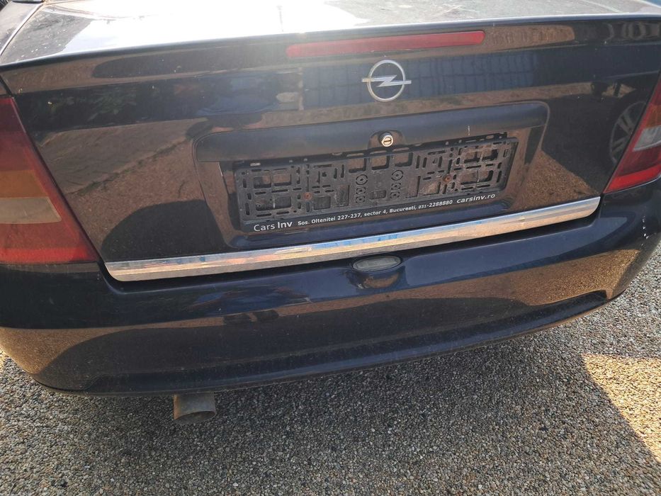 Opel Astra Bertone, bara spate completa, capota portbagaj, stopuri