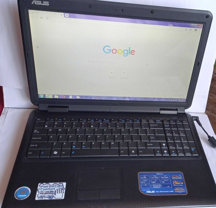 laptop ASUS K50C, păstrat bine, funcțional