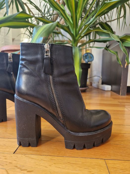 Кожени боти на висок дебел ток 37 номер