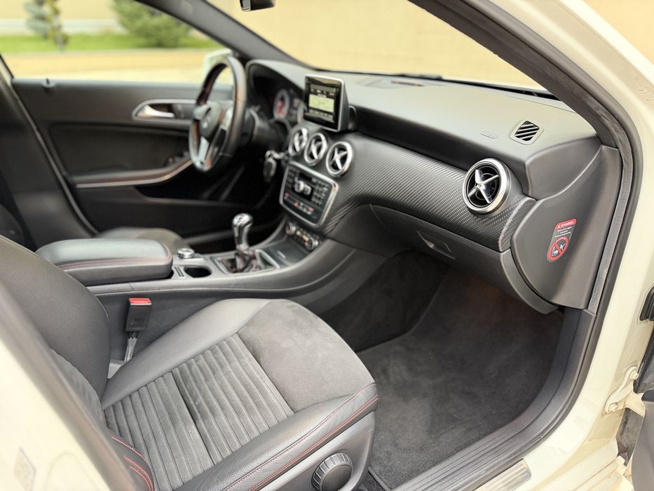 Mercedes-Benz A200 CDI   Paket AMG / Euro 6 / 2015 / Rate Fara Avans