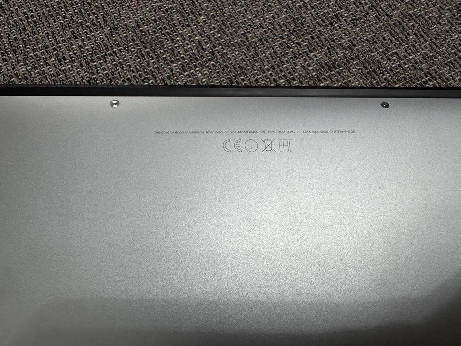 Продам Apple MacBook Air 13-inch Early 2015г
