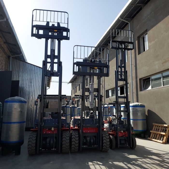 Дизельный вилочный погрузчик автокара спецтехника HELI