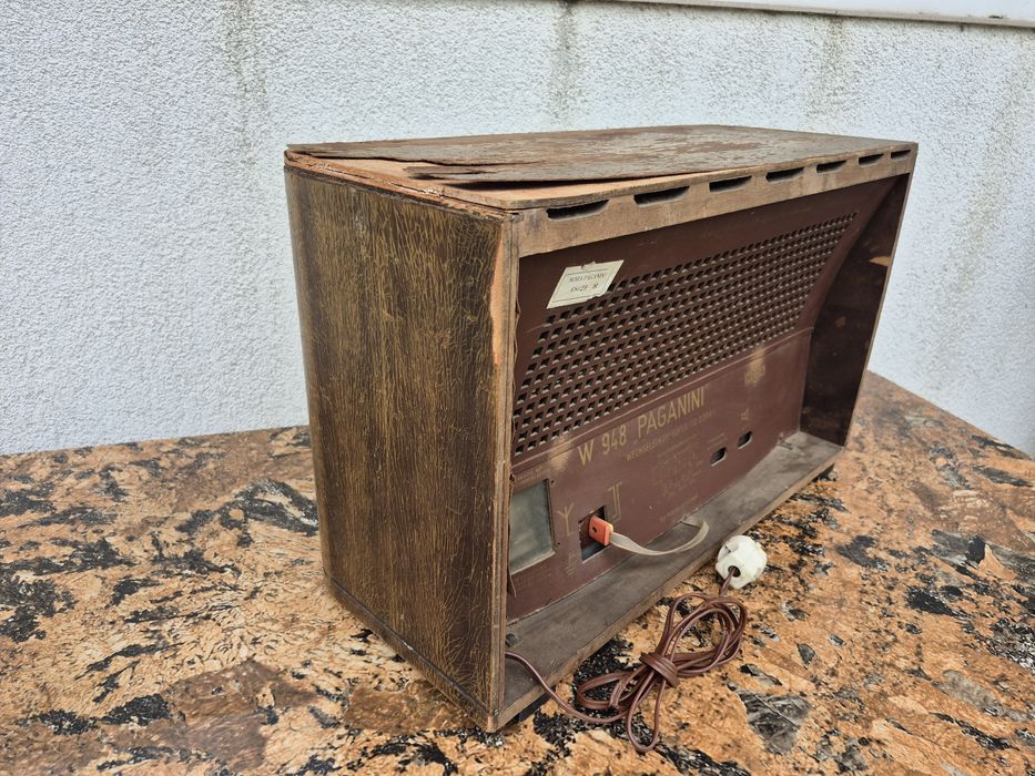Vând Radio Nora PAGANINI 948 w made in Germany fabricat in 1953