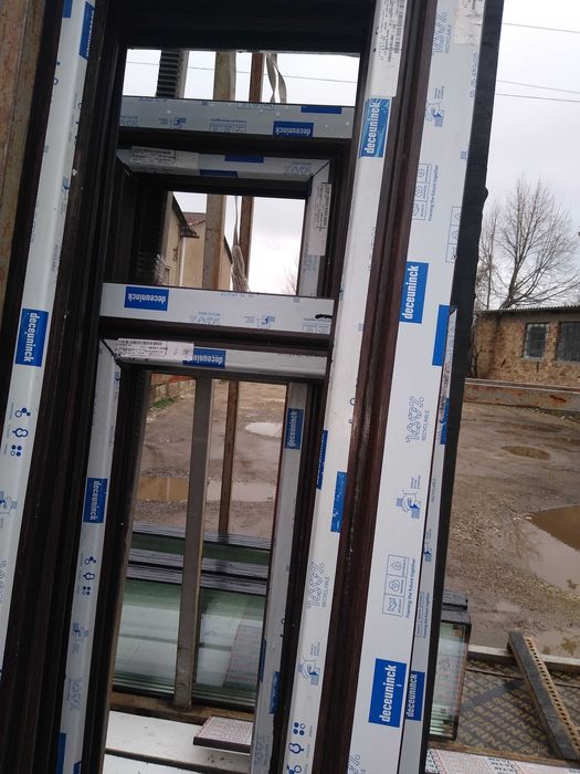 Алуминиева и ПВЦ дограма Промоция Врати за баня Промоция