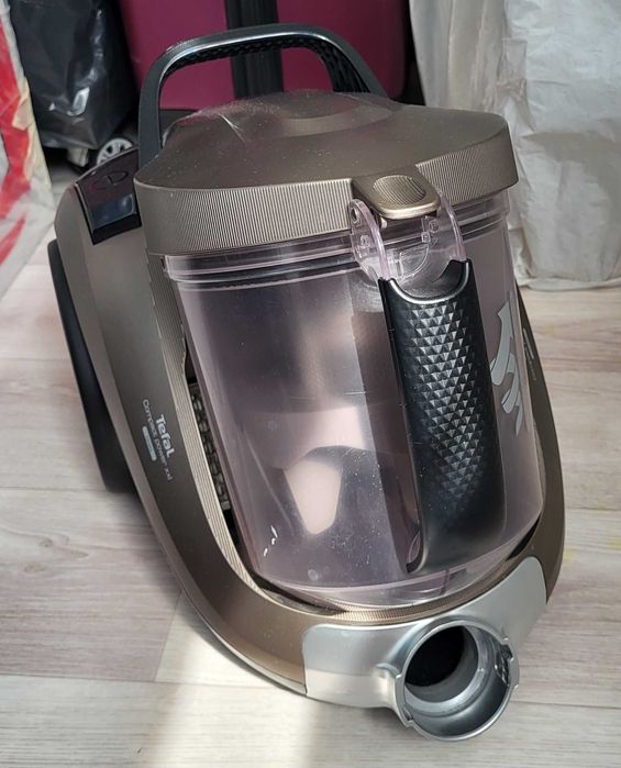 Продам пылесос Tefal