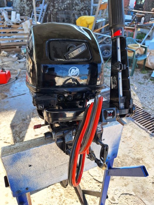 Извънбордов двигател Mercury F15EH къс ботуш, стартер