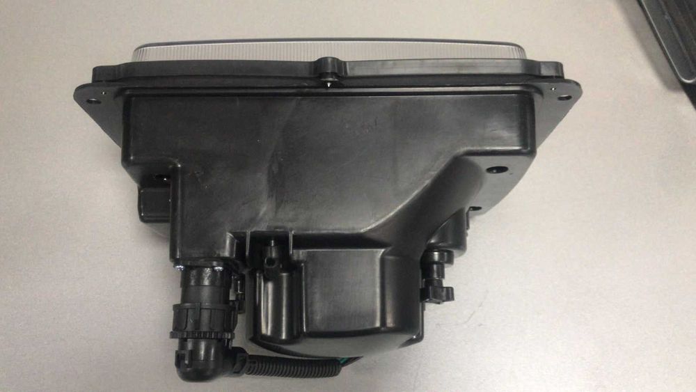 Фара передняя LED КамАЗ